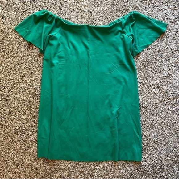 NWT Kimchi Blue Off The Shoulder Green Dress Sz Medium - Picture 2 of 5